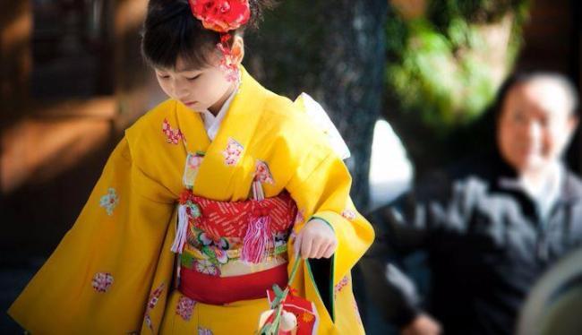 A Day of Shrines and Kimono: the Shichi-Go-San Festival